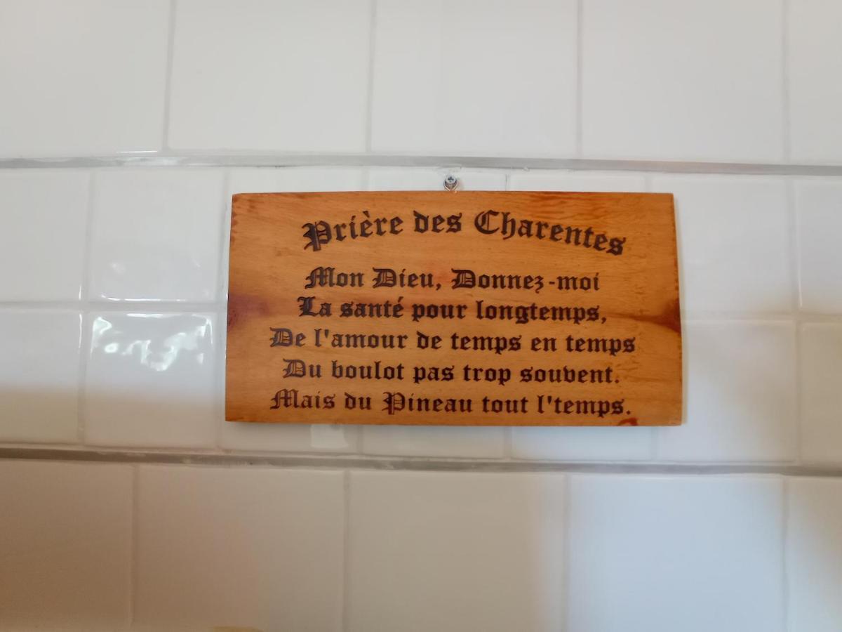 Ecurie Le Buguet Daire Saint-Antoine-Cumond Dış mekan fotoğraf